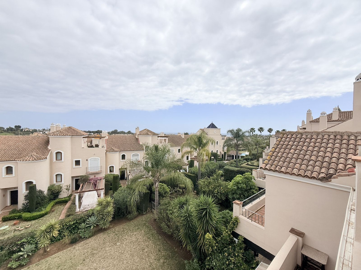 Townhouse for sale in El Paraiso