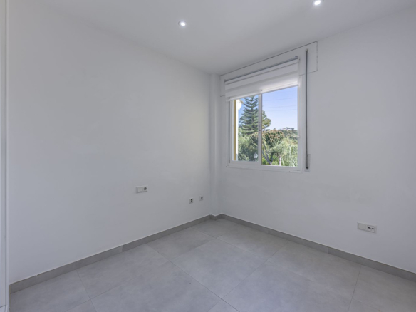 Townhouse for sale in Estepona