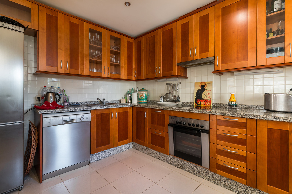 Townhouse for sale in Istán