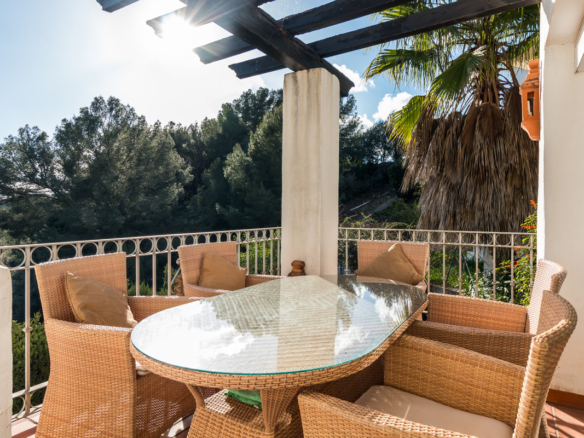 Townhouse for sale in Istán
