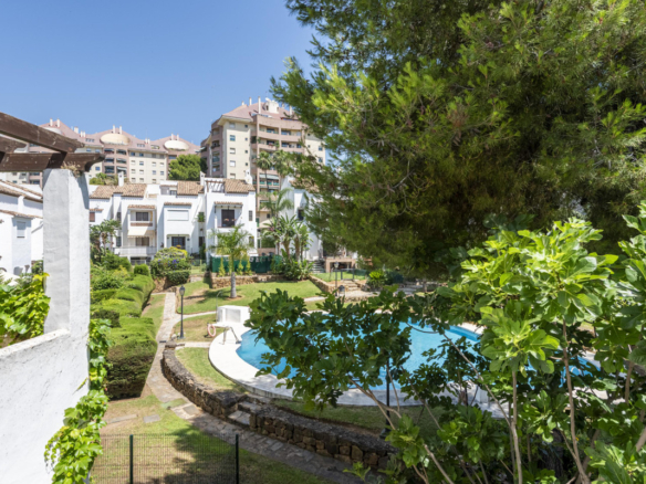 Townhouse for sale in Marbella
