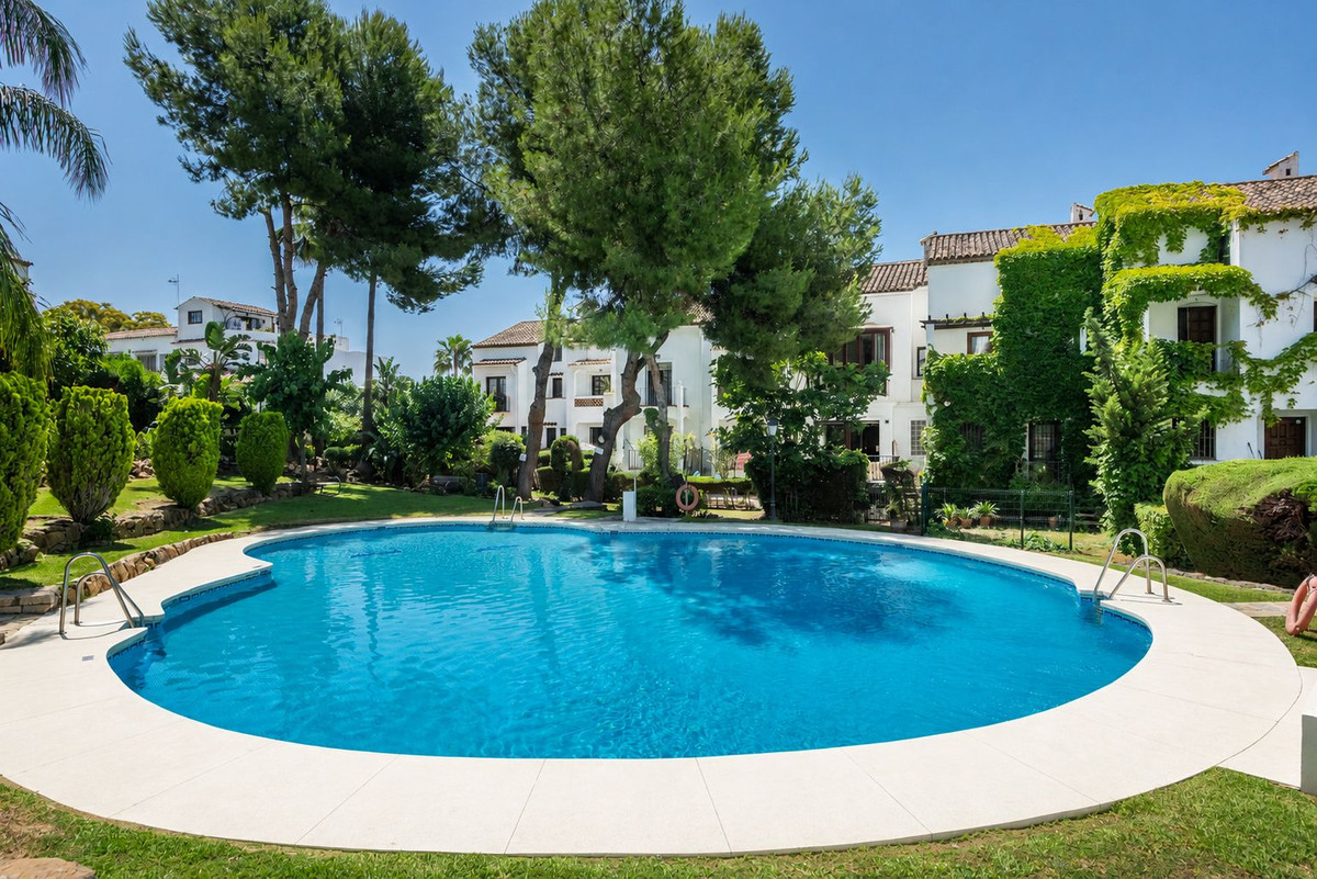 Townhouse for sale in Marbella