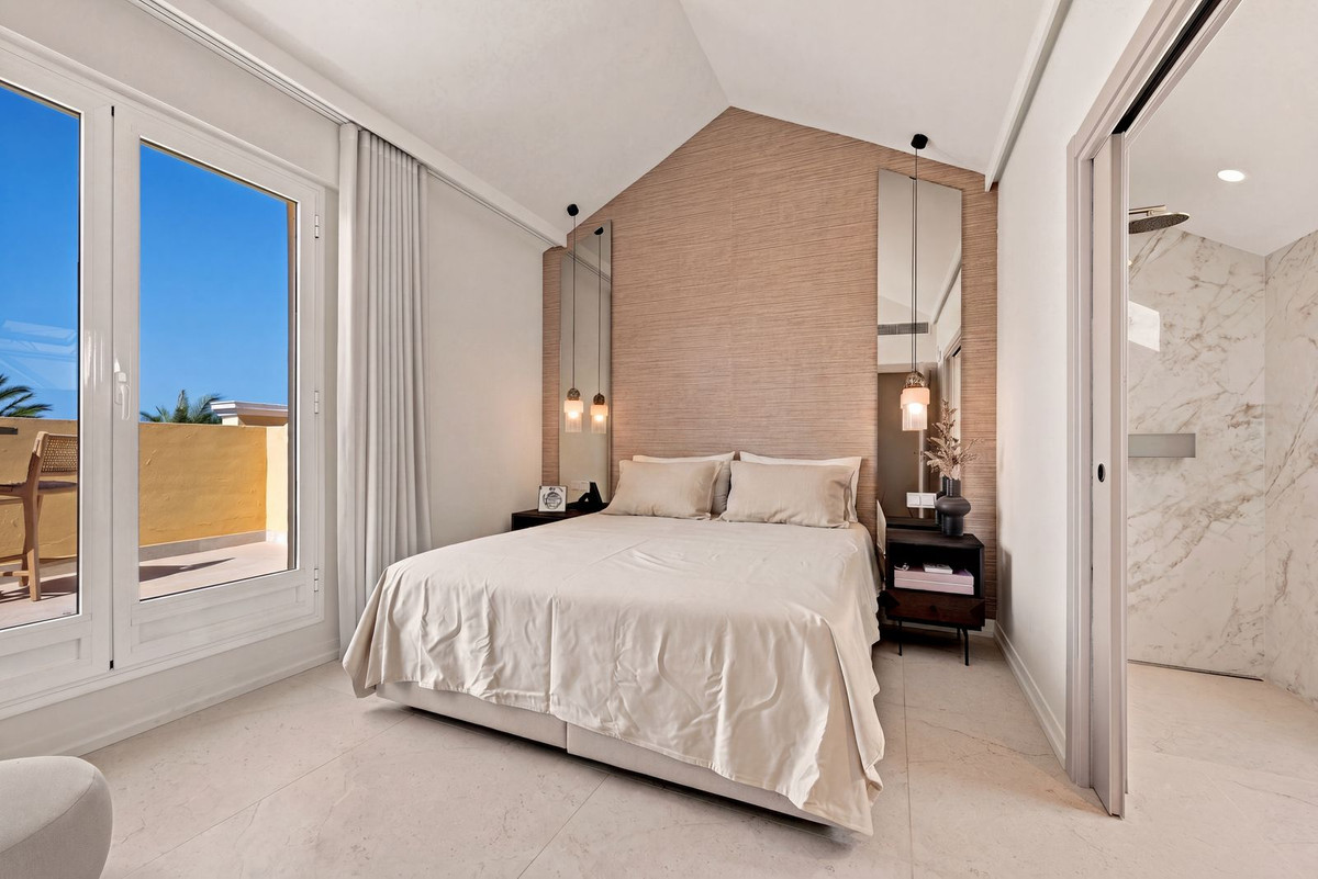 Townhouse for sale in Marbella