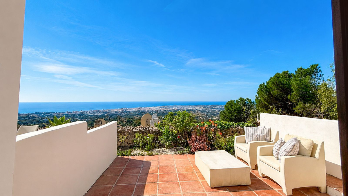 Townhouse-in-Mijas-Ref-R5375986 Townhouse for sale in Mijas