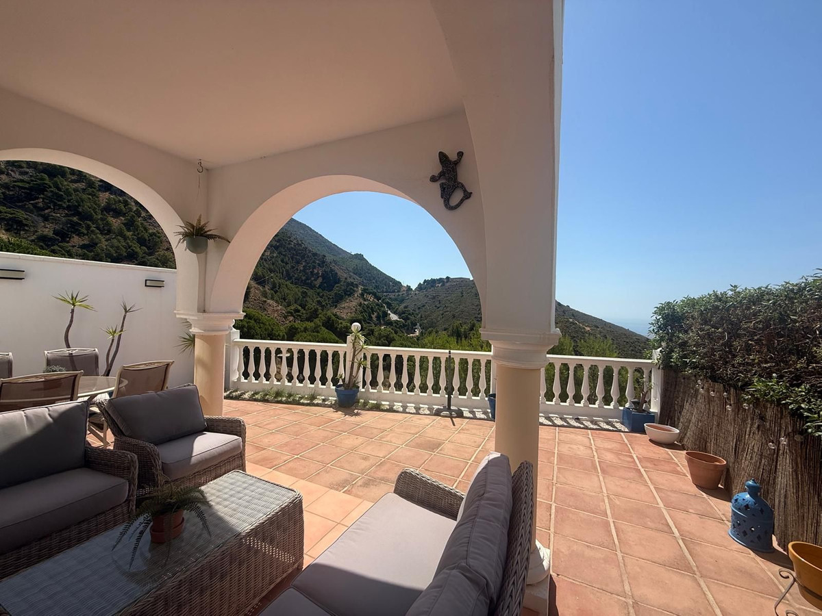 Townhouse for sale in Mijas