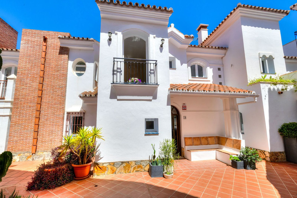 Townhouse for sale in Mijas