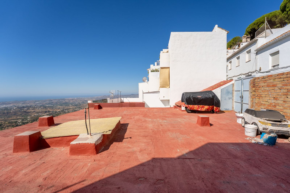 Townhouse for sale in Mijas