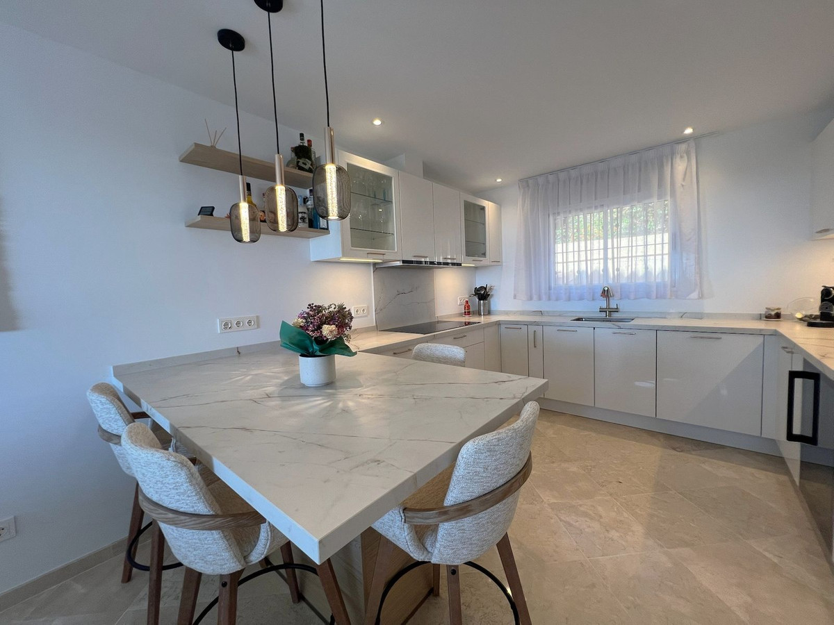 Townhouse for sale in Ojén