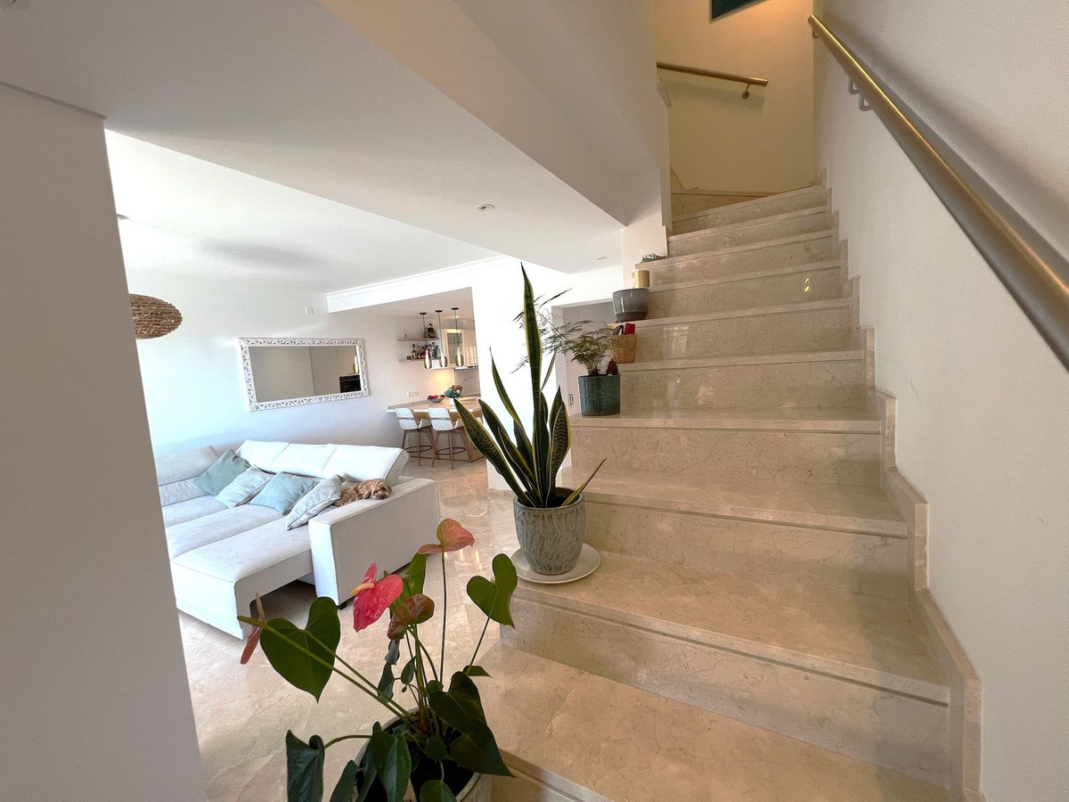 Townhouse for sale in Ojén