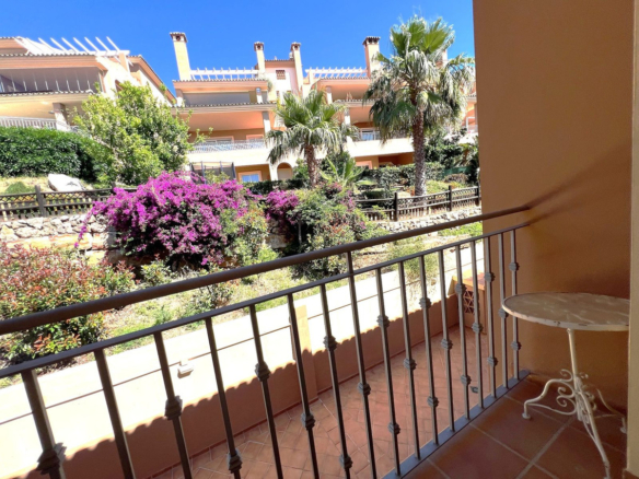 Townhouse for sale in Ojén