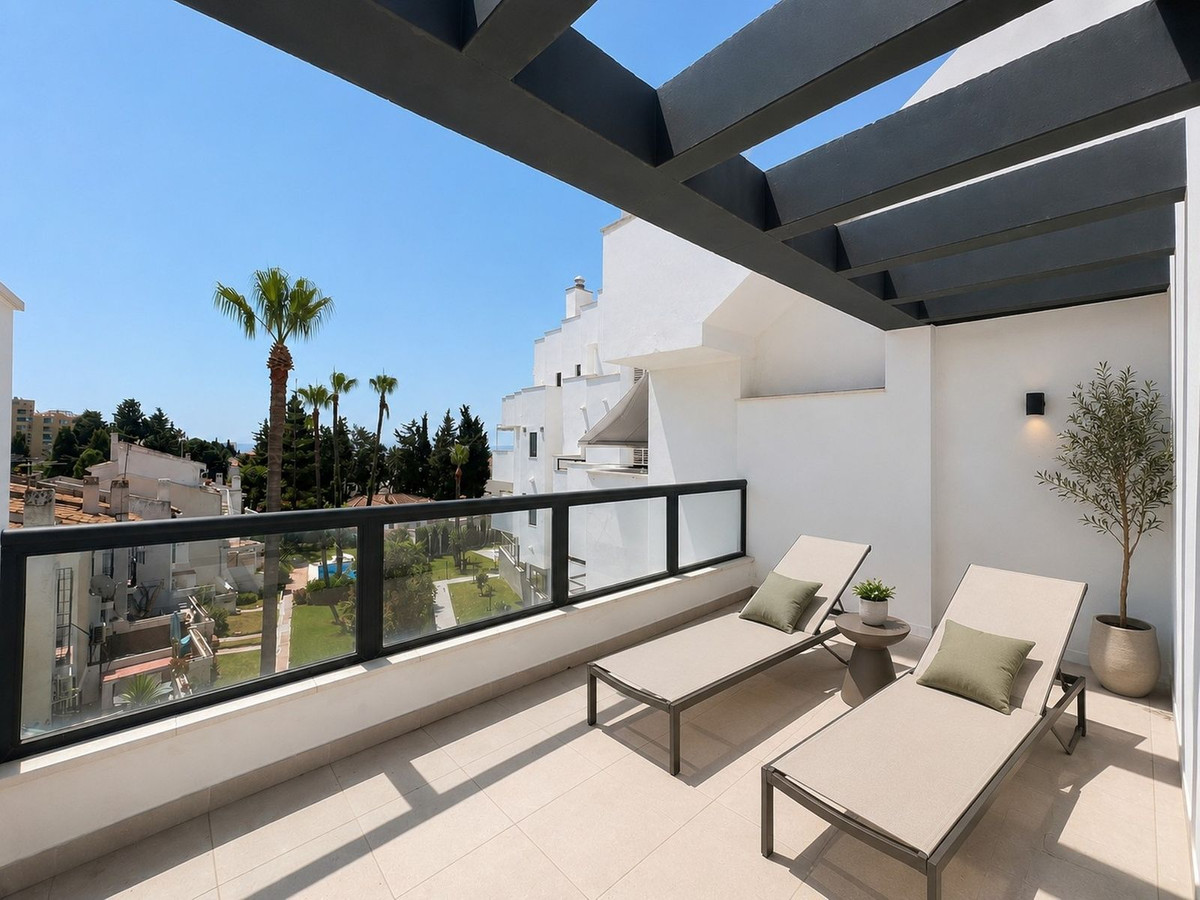 Townhouse-in-Torremolinos-Ref-R5437147 Townhouse for sale in Torremolinos