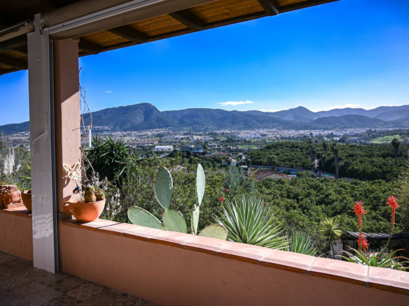 Villa til salg i Alhaurín de la Torre