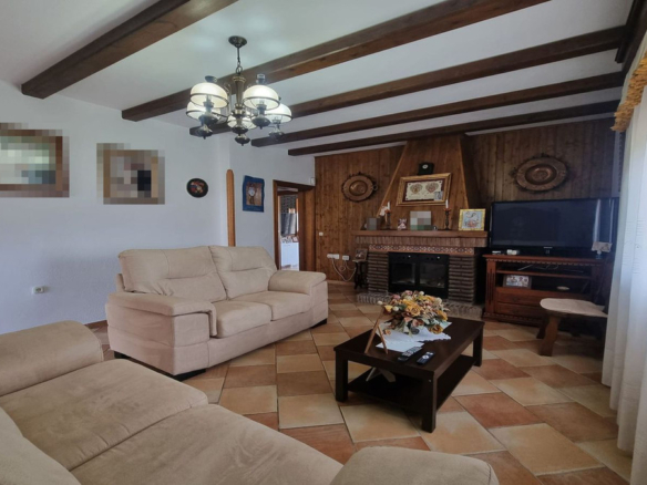 Villa for sale in Alhaurín el Grande