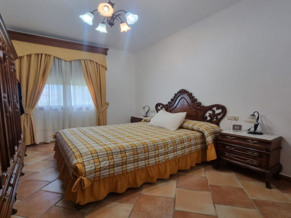 Villa for sale in Alhaurín el Grande