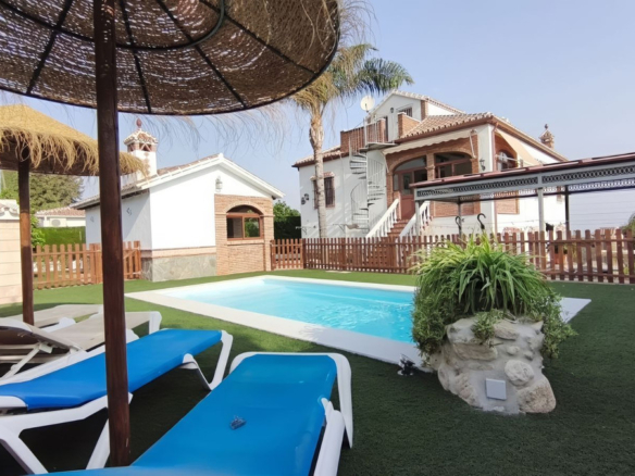 Villa for sale in Alhaurín el Grande