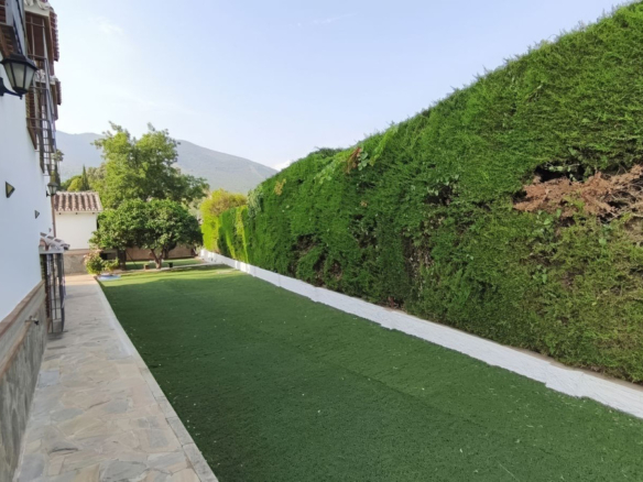 Villa for sale in Alhaurín el Grande