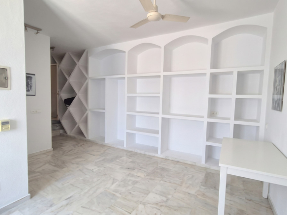 Villa for sale in Benahavís