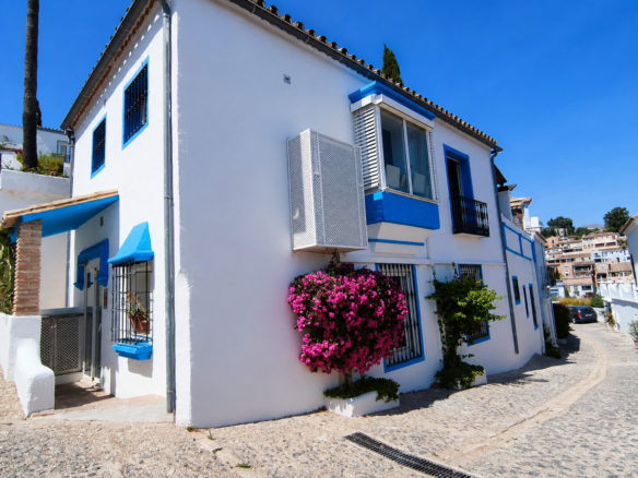 Villa for sale in Benahavís