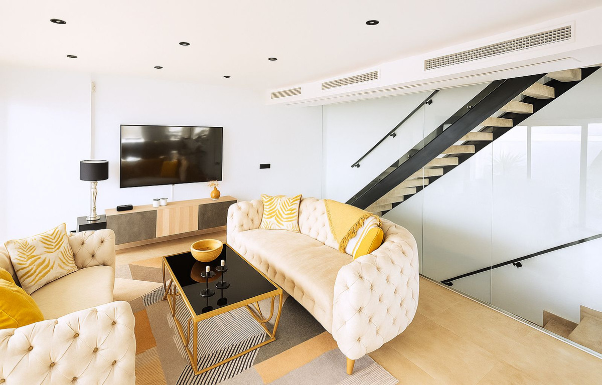 Villa for sale in Fuengirola