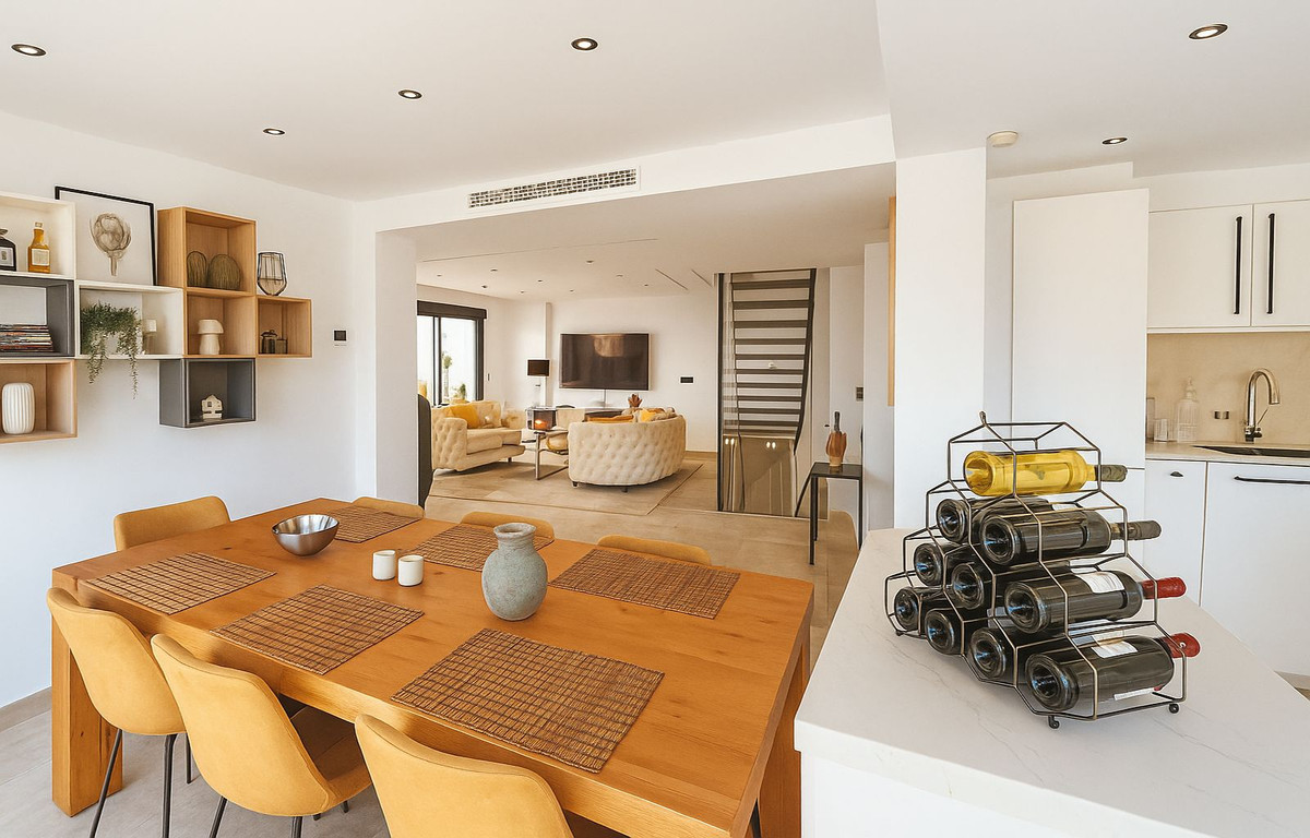 Villa for sale in Fuengirola