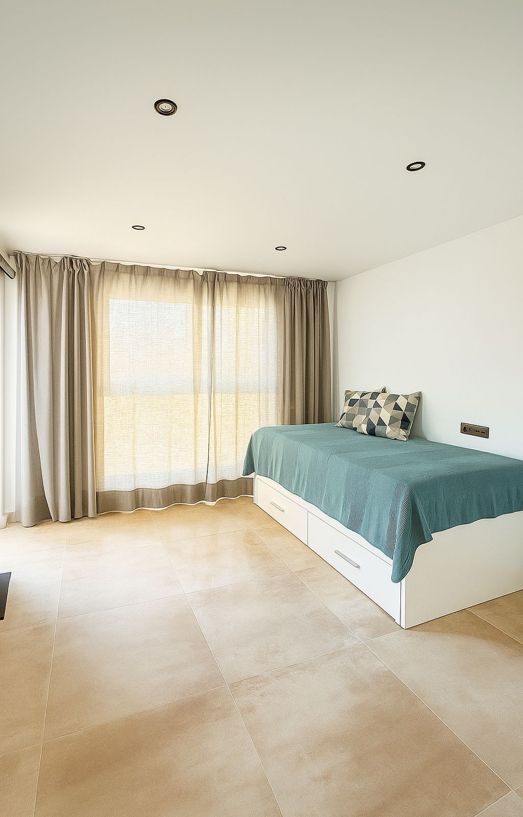 Villa for sale in Fuengirola