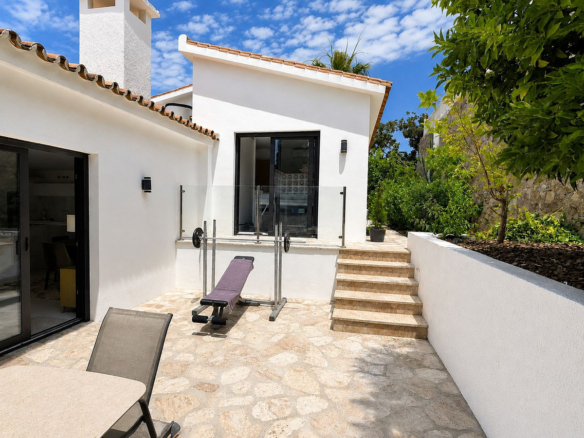 Villa for sale in Fuengirola