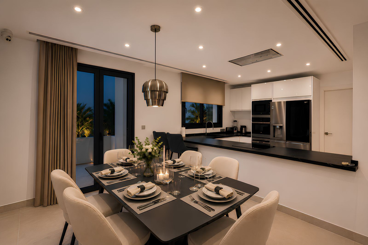 Villa for sale in Fuengirola