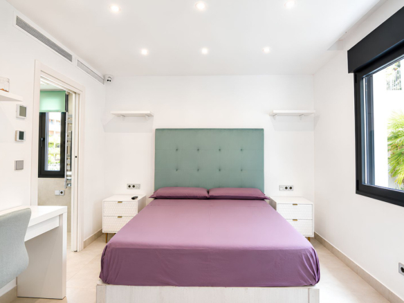 Villa for sale in Fuengirola