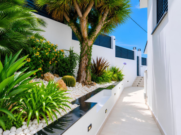 Villa for sale in Fuengirola