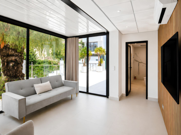 Villa for sale in Fuengirola