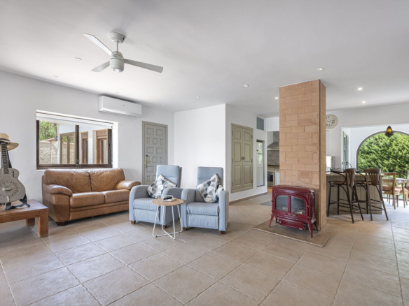 Villa for sale in Manilva