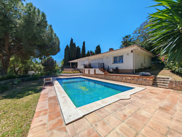 Villa for sale in Marbella