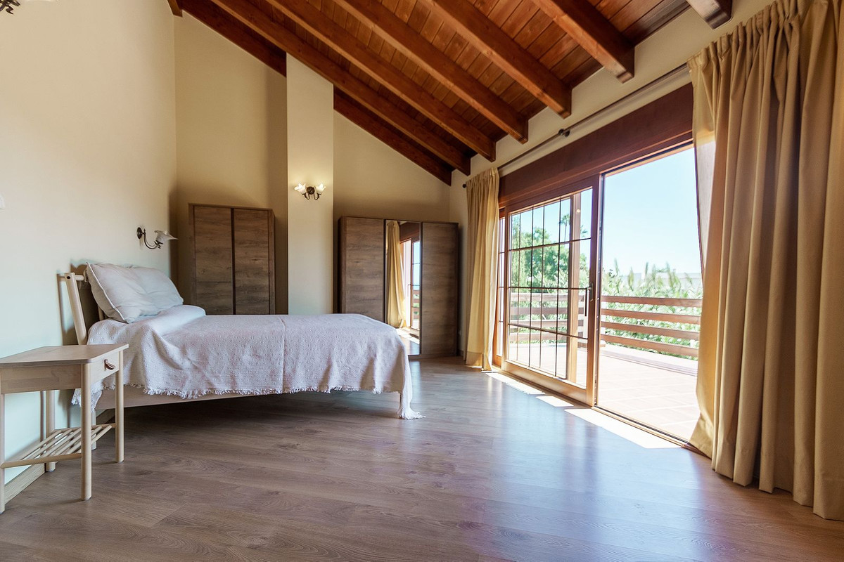 Villa for sale in Marbella