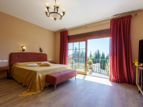 Villa for sale in Marbella