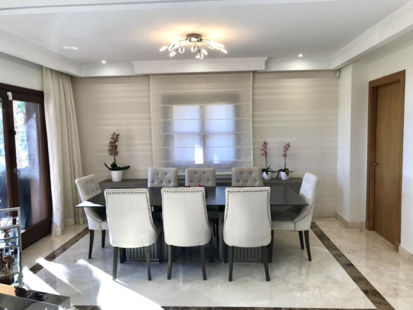 Villa for sale in Marbella