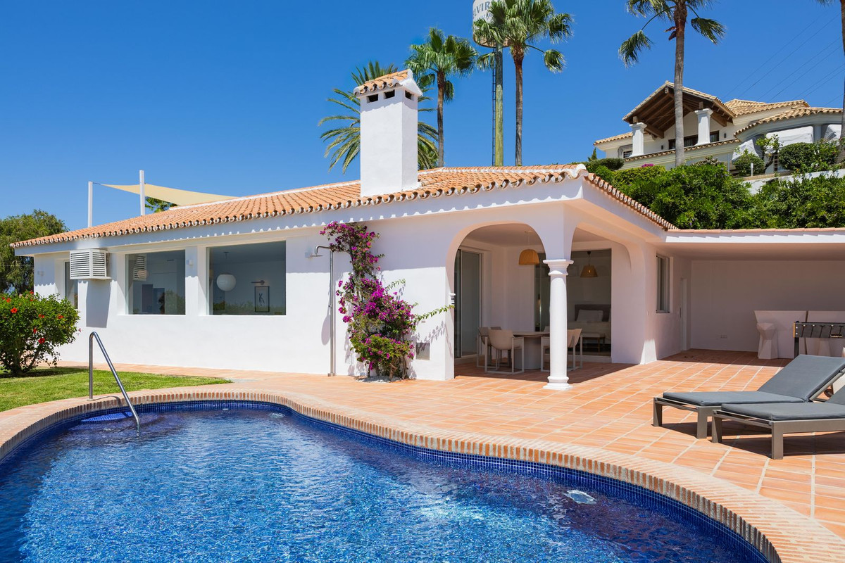 Villa for sale in Marbella