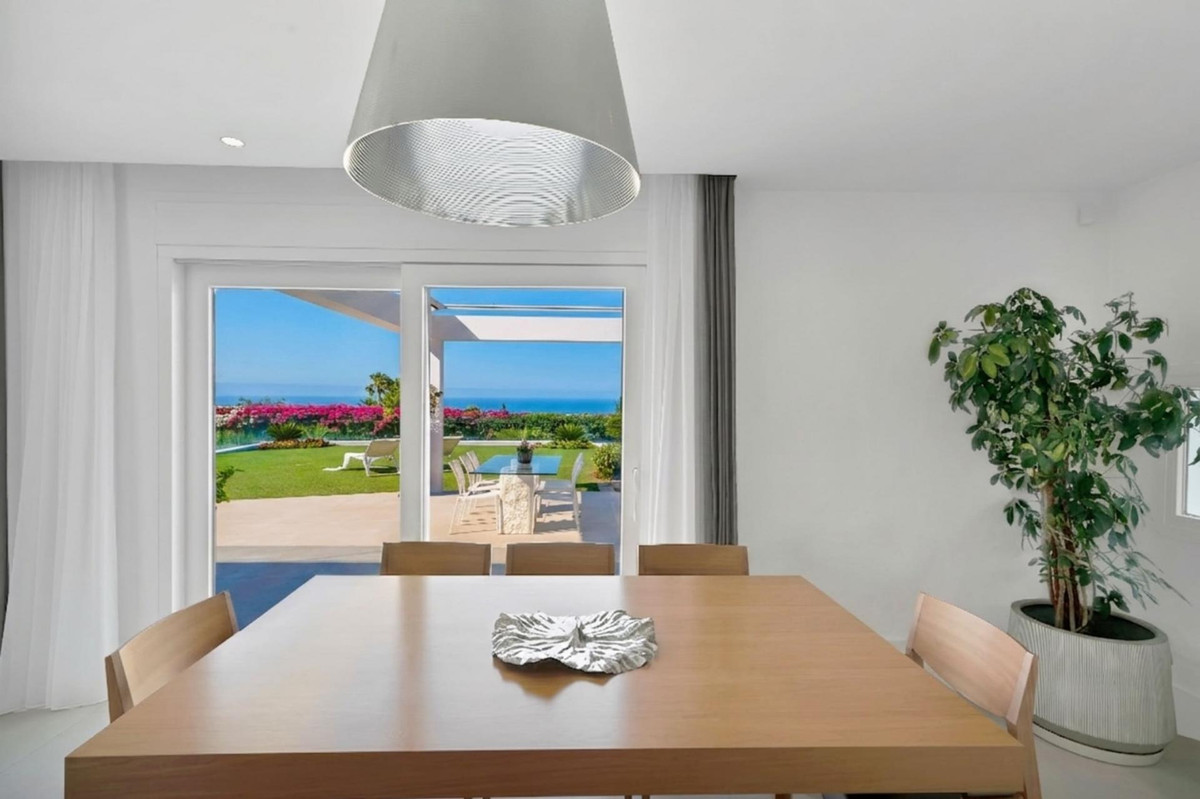 Villa for sale in Marbella