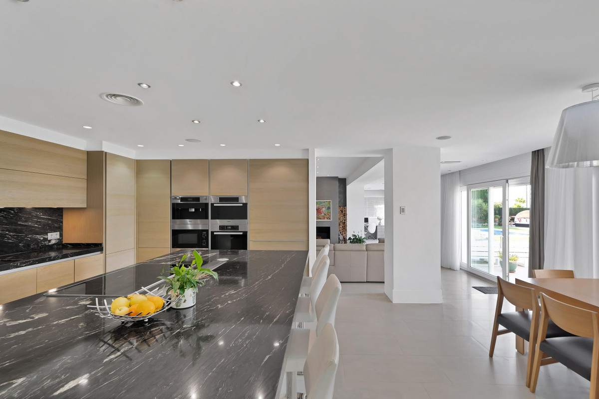 Villa for sale in Marbella