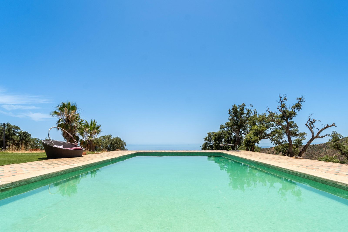 Villa for sale in Marbella