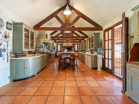 Villa for sale in Marbella
