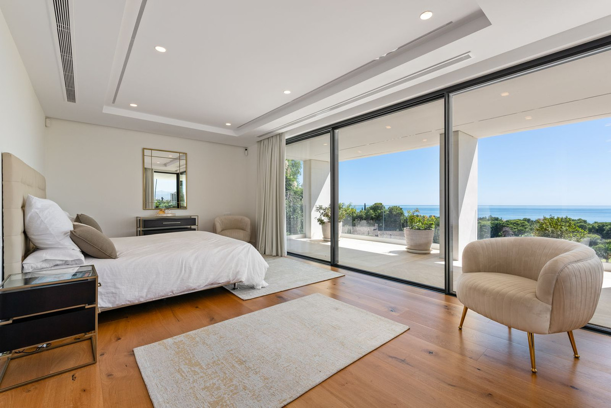 Villa for sale in Marbella