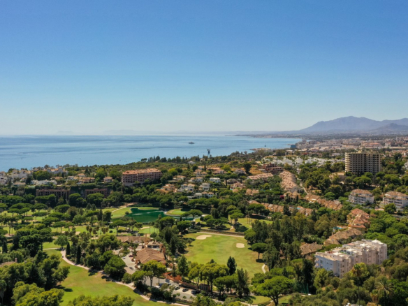 Villa for sale in Marbella