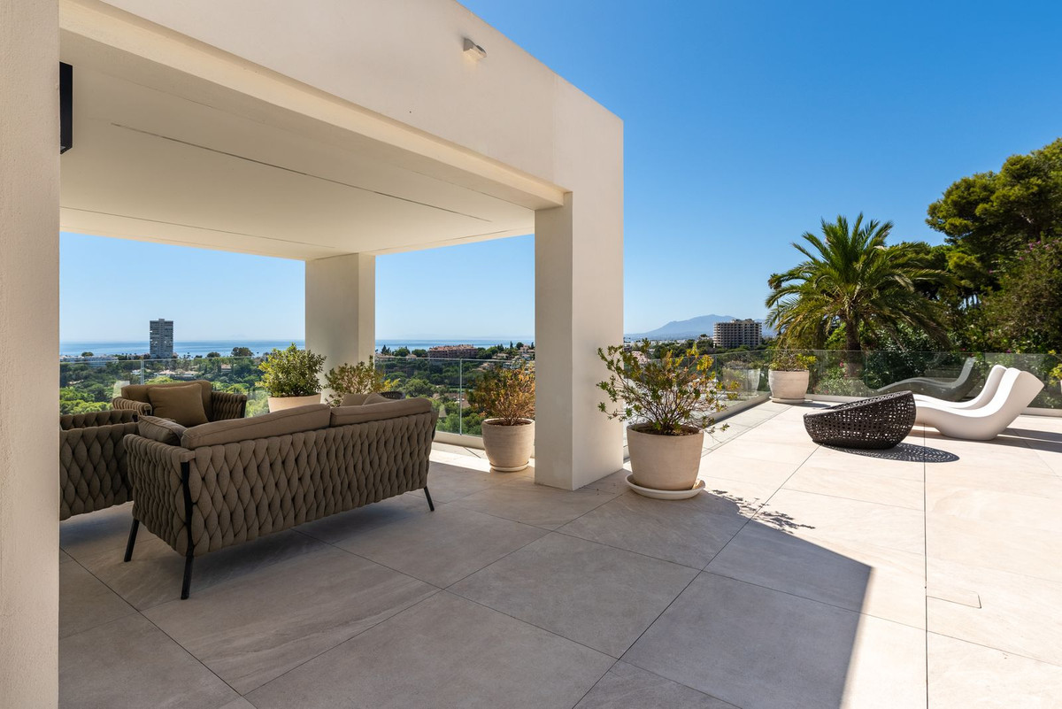 Villa for sale in Marbella