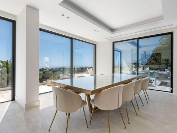 Villa for sale in Marbella