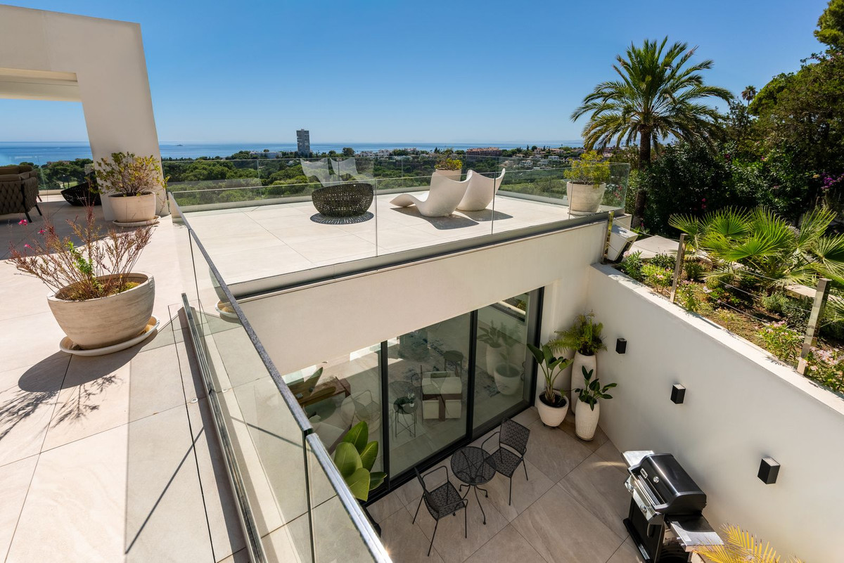 Villa for sale in Marbella