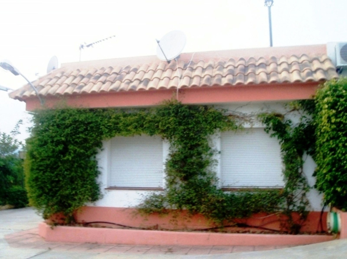 Villa for sale in Mijas