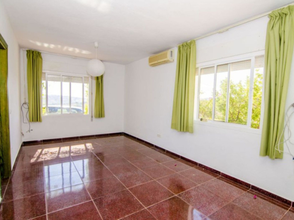 Villa for sale in Mijas