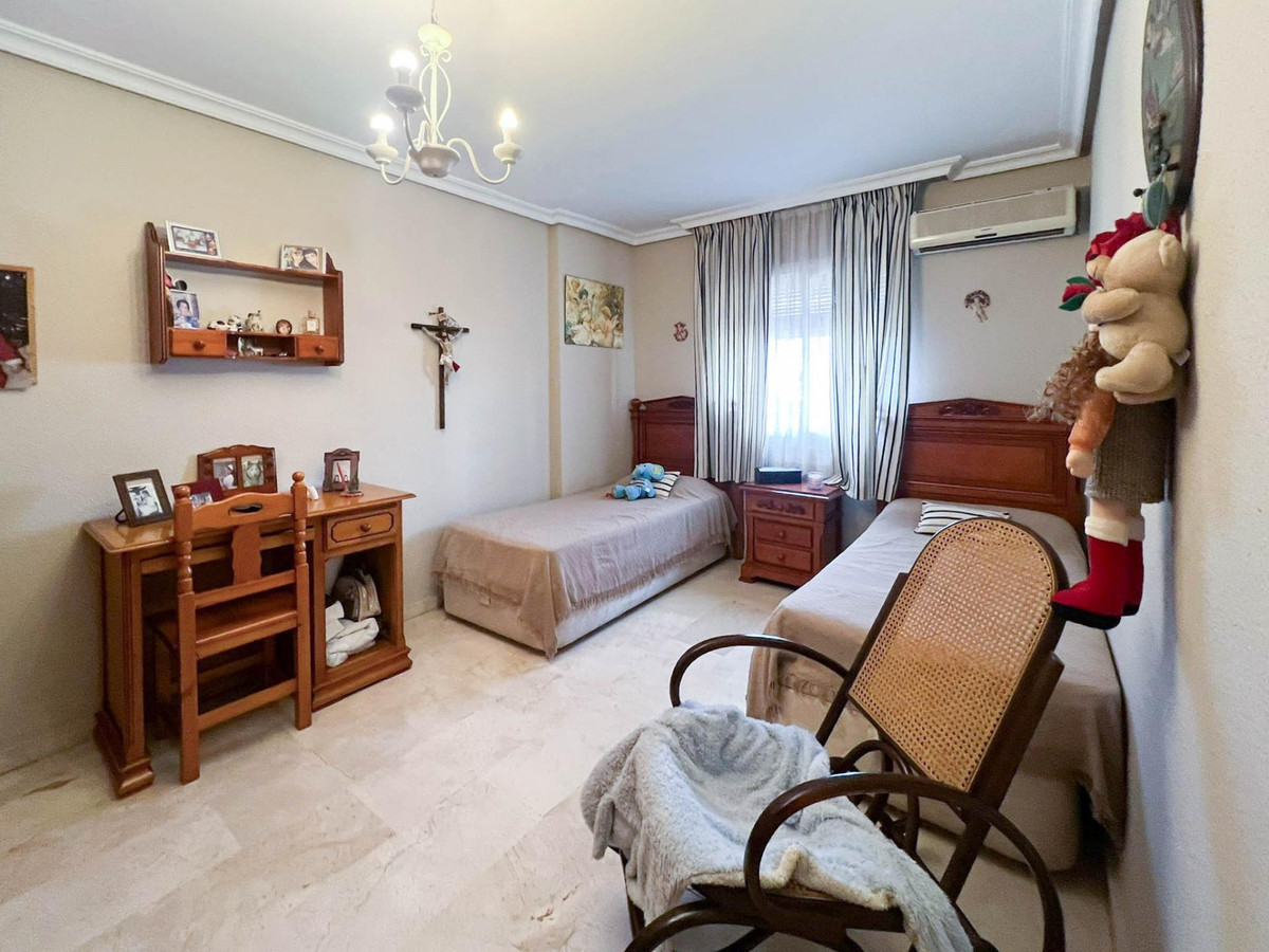 Villa for sale in Mijas