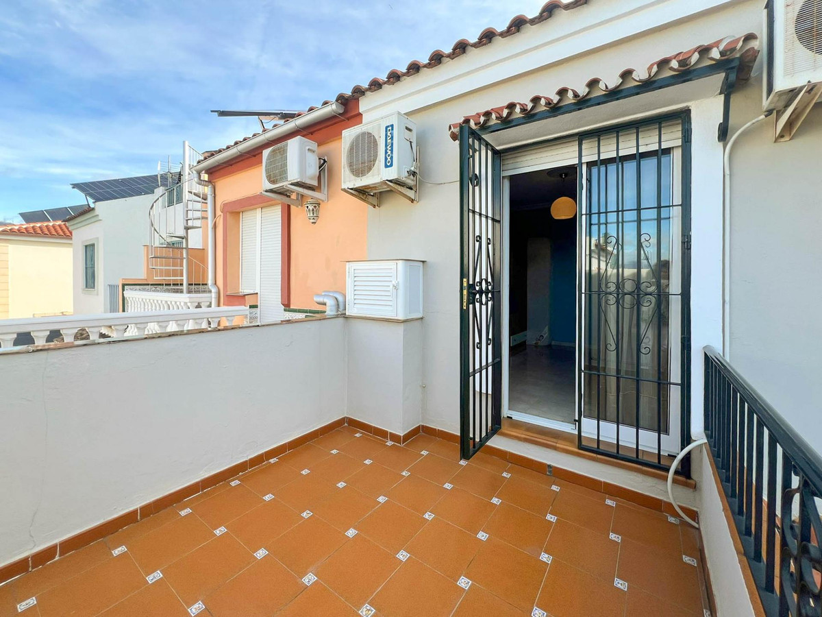 Villa for sale in Mijas