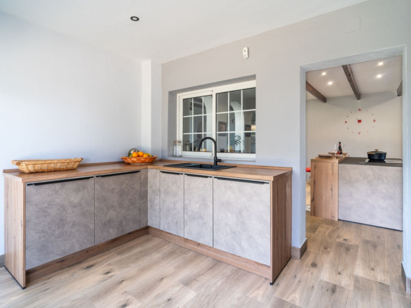 Villa for sale in Mijas